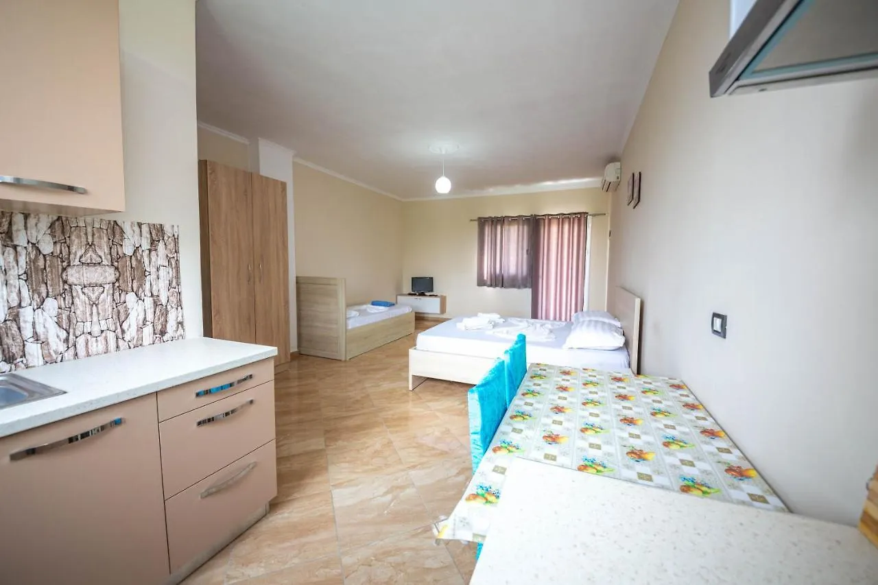 Villa Gozhina Kryemedhej Albania
